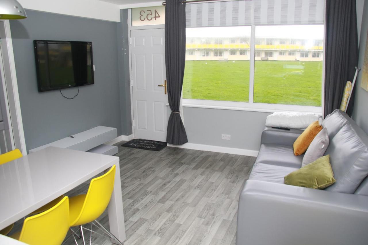 Pontins - Prestatyn Sands Holiday Park Luaran gambar
